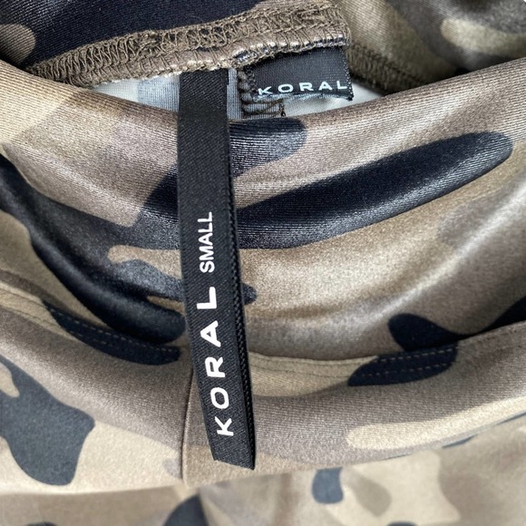 NEW Koral Lustrous High Rise Legging Camo Print - Picture 10 of 12